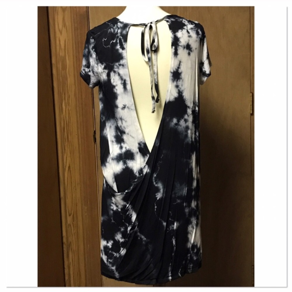 🚨 SALE! Black Tie Dye Print Open Back Dress - Picture 5 of 5